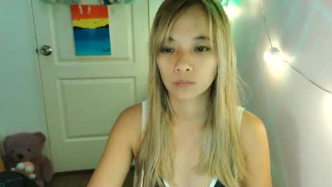 pinay beauty14 online show from 02/15/25, 12:48