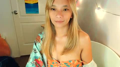 pinay beauty14 online show from 02/21/25, 11:54