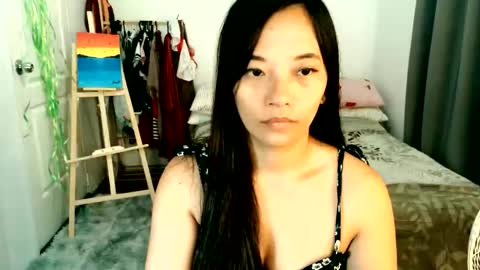 Snapshot of pinay_beauty14 chatting on 05/20/26, 09:54 pinay beauty14 online show from 05/20/26, 09:54
