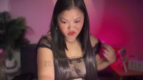 Snapshot of pinay_feb chatting on 09/22/25, 04:20 Hot Feb online show from 09/22/25, 04:20