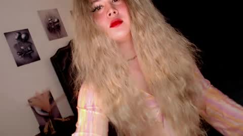 Ivy Morningstar online show from 07/19/26, 01:09