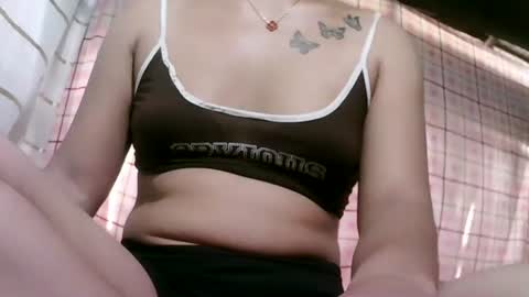 pinay_janella10 online show from 10/18/25, 06:48