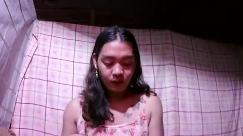 Snapshot of pinay_janella10 chatting on 06/28/26, 03:51 pinay_janella10 online show from 06/28/26, 03:51