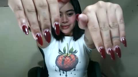 Snapshot of pinay_shinexxx chatting on 05/23/26, 03:38 pinay_shinexxx online show from 05/23/26, 03:38