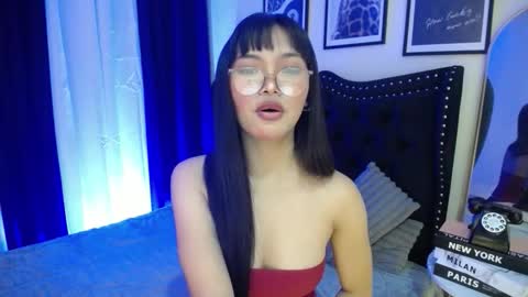 dee online show from 11/26/25, 09:38