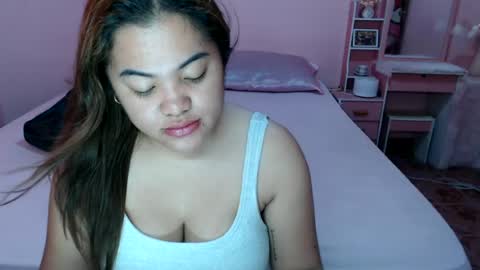 Snapshot of pinay_sweetheartx chatting on 07/08/26, 01:43 pinay_sweetheartx online show from 07/08/26, 01:43