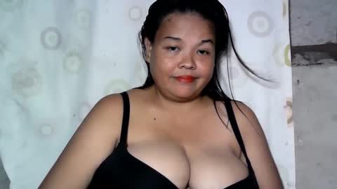 Snapshot of pinay_yummy28 chatting on 01/09/25, 10:52 pinay_yummy28 online show from 01/09/25, 10:52