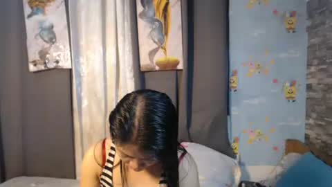 pinayhotmama08 online show from 04/15/26, 02:07