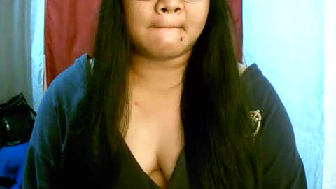 pinayjona online show from 11/27/25, 11:23