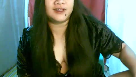 Snapshot of pinayjona chatting on 04/24/26, 11:34 pinayjona online show from 04/24/26, 11:34