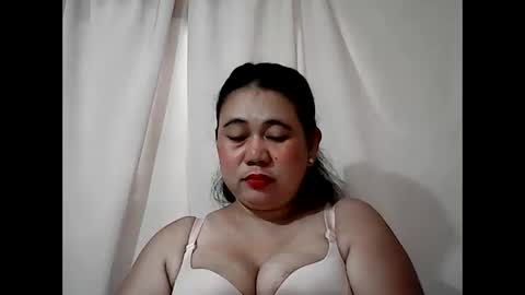 pinaymama12345 online show from 03/12/26, 12:17