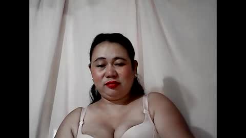 pinaymama12345 online show from 04/13/26, 11:21