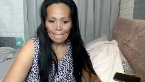 vangie online show from 02/08/25, 05:29