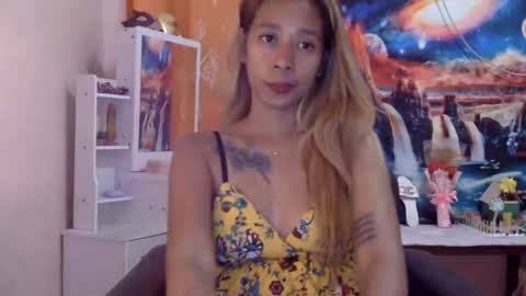 pinaymorena_renelda online show from 04/08/26, 04:18