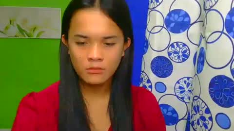 pinaymorena_rhowe online show from 12/10/24, 04:34
