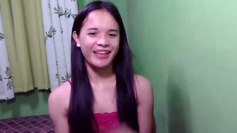 pinaymorena_rhowe online show from 12/26/24, 10:16