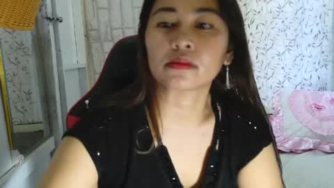 Snapshot of pinaysunday chatting on 06/22/26, 12:56 pinaysunday online show from 06/22/26, 12:56