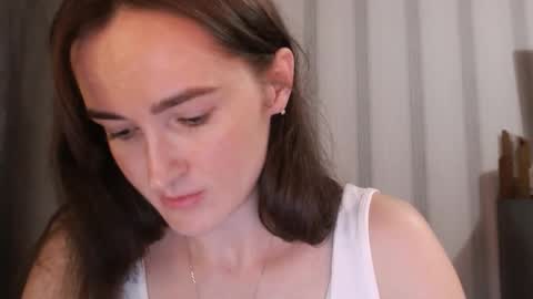       online show from 09/22/25, 06:43