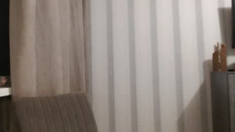       online show from 10/04/25, 07:12