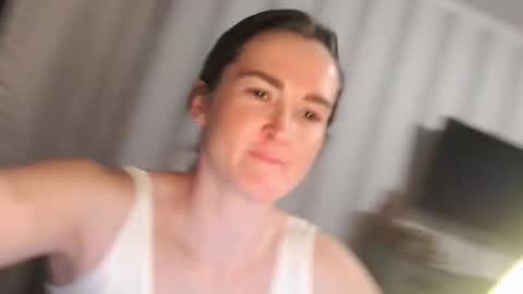       online show from 10/05/25, 05:00