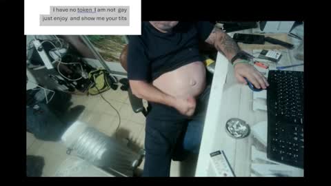 pini_z online show from 12/27/24, 02:25