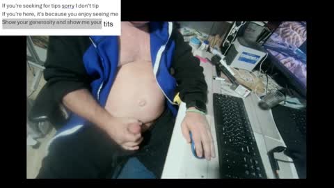 pini_z online show from 01/10/25, 12:36