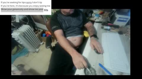 pini_z online show from 01/26/25, 11:28