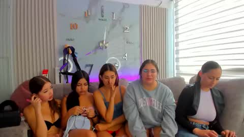 Snapshot of pink_as chatting on 02/05/26, 01:38 pink_as online show from 02/05/26, 01:38