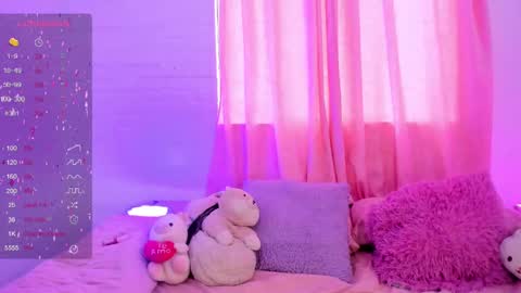 KELLY  online show from 01/17/25, 08:33