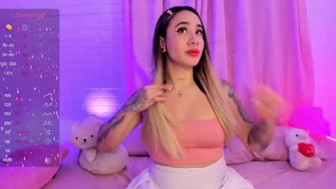 KELLY  online show from 03/11/25, 01:16