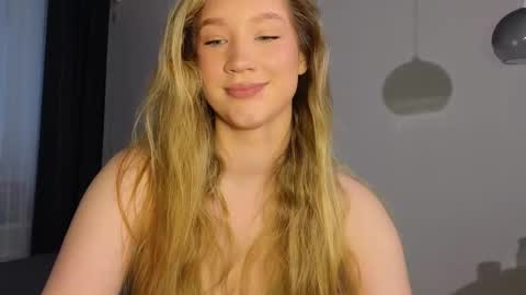   online show from 11/10/25, 03:05