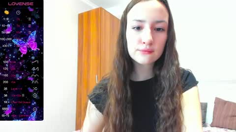 pink_soda33 online show from 05/23/26, 06:18