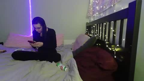 pink_tv online show from 01/16/26, 12:25