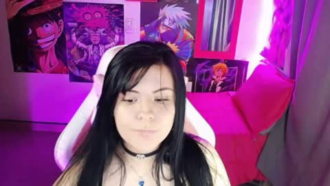 pink_yuii online show from 05/09/26, 10:48