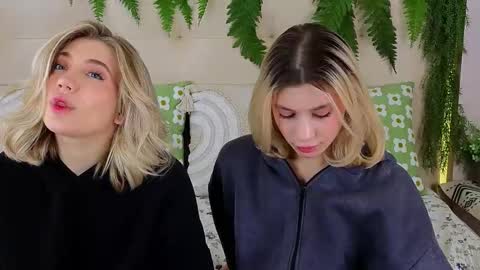 Adele online show from 10/29/25, 08:16