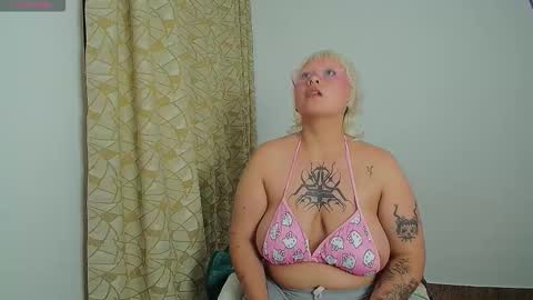  . online show from 11/06/25, 02:45