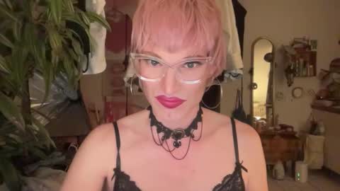 pinkfag online show from 04/07/26, 08:20