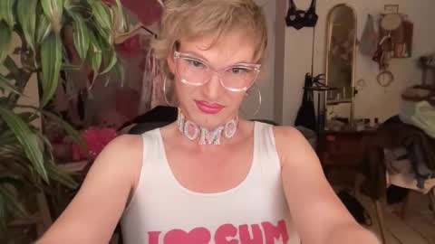 pinkfag online show from 06/05/26, 01:06