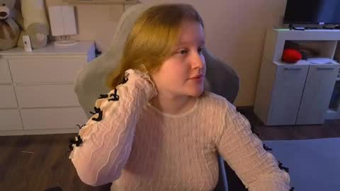 pinkiep1e online show from 04/23/26, 03:08