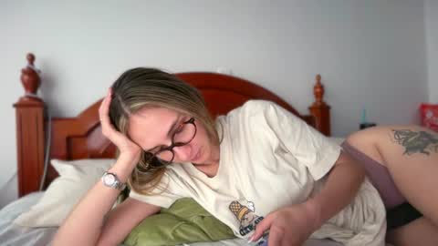 Snapshot of pinkilola chatting on 06/30/26, 08:54 Pinkilola online show from 06/30/26, 08:54