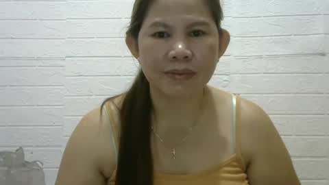 Snapshot of pinkishpusiemom18 chatting on 01/25/25, 11:32 pinkishpusiemom18 online show from 01/25/25, 11:32