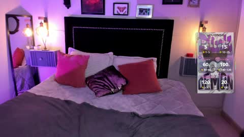 PINKK online show from 04/01/26, 01:52