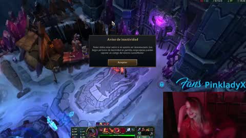 Snapshot of pinkladyx2 chatting on 01/11/25, 03:02 pinkladyx2 online show from 01/11/25, 03:02