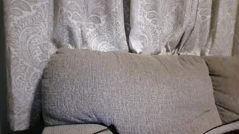 Snapshot of pinklemonademac chatting on 09/28/25, 05:02 pinklemonademac online show from 09/28/25, 05:02