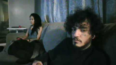 Snapshot of pinklemonademac chatting on 10/31/25, 09:43 pinklemonademac online show from 10/31/25, 09:43