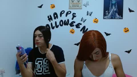 pinkluna0 online show from 10/28/25, 11:03