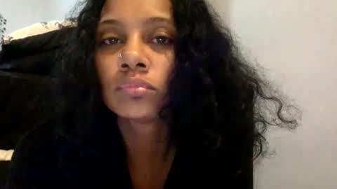 Snapshot of pinkmonae chatting on 11/17/25, 05:46 pinksugar online show from 11/17/25, 05:46