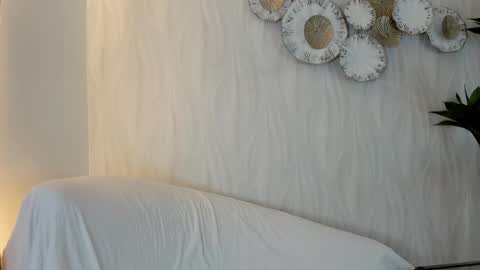 pinkmoon30 online show from 02/09/26, 11:36