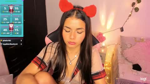 Snapshot of pinkpantherr_ chatting on 12/27/24, 09:28 Sarah .. online show from 12/27/24, 09:28