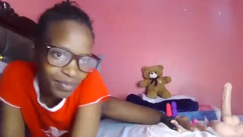 pinky_cockoo online show from 06/16/26, 08:50
